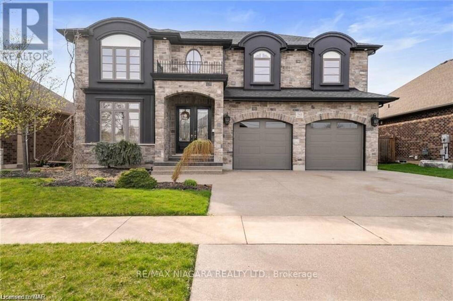 255 COLBECK DRIVE Welland