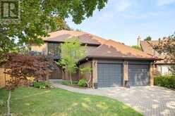 22 FERNSIDE COURT Toronto