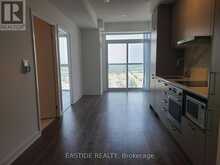 1015 - 10 HONEYCRISP CRESCENT Vaughan 