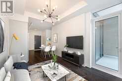 411 - 293 THE KINGSWAY Toronto