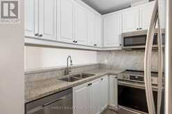 908 - 2662 BLOOR STREET W Toronto