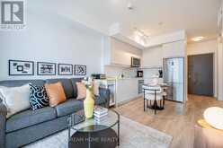 422 - 36 FOREST MANOR ROAD Toronto