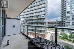 422 - 36 FOREST MANOR ROAD Toronto