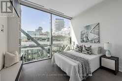 1211 - 39 QUEENS QUAY E Toronto