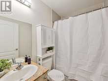 8 - 68 WINSTON PARK BOULEVARD S Toronto