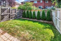 2070 GLENHAMPTON ROAD Oakville 