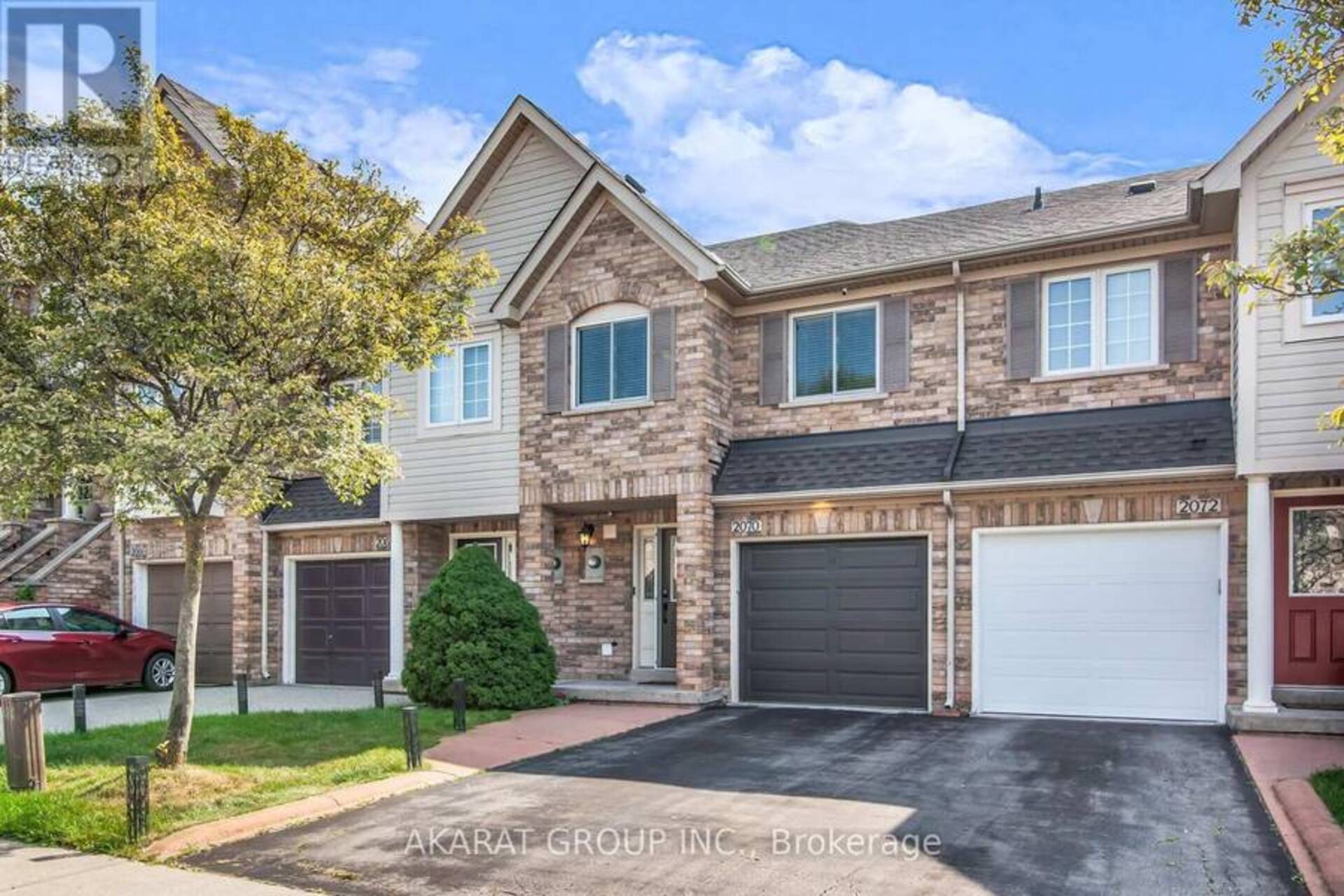 2070 GLENHAMPTON ROAD Oakville 