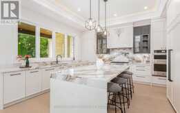 1306 TANSLEY DRIVE Oakville 