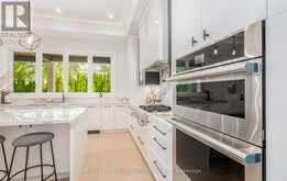 1306 TANSLEY DRIVE Oakville 