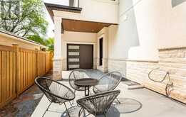 1306 TANSLEY DRIVE Oakville 