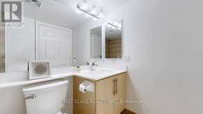 527 - 25 GREENVIEW AVENUE Toronto