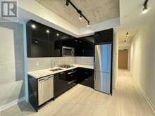 312 - 195 MCCAUL STREET Toronto