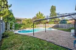 1321 MONKS PASSAGE Oakville 