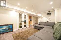 1521 EALING COURT Oakville 