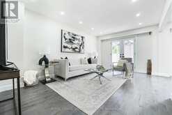 1521 EALING COURT Oakville 