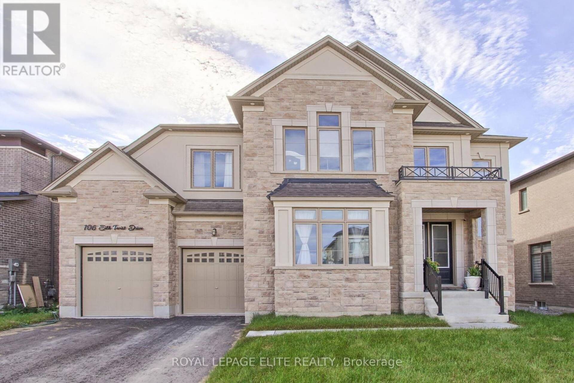 106 SILK TWIST DRIVE East Gwillimbury 