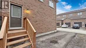 4 WATERLEAF ROAD Markham