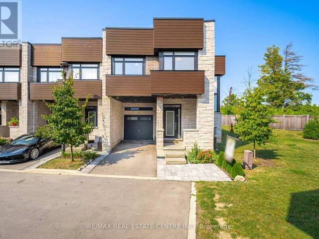 29 - 35 MIDHURST HEIGHTS Hamilton  Ontario