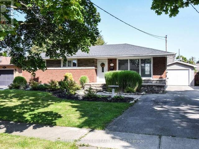 17 GROSVENOR STREET N St. Catherines Ontario