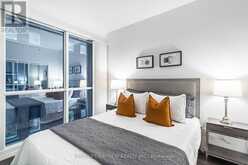 1007 - 70 TEMPERANCE STREET Toronto