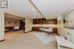 98 KEATS WALK Waterloo