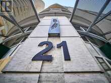 2708 - 21 CARLTON STREET Toronto