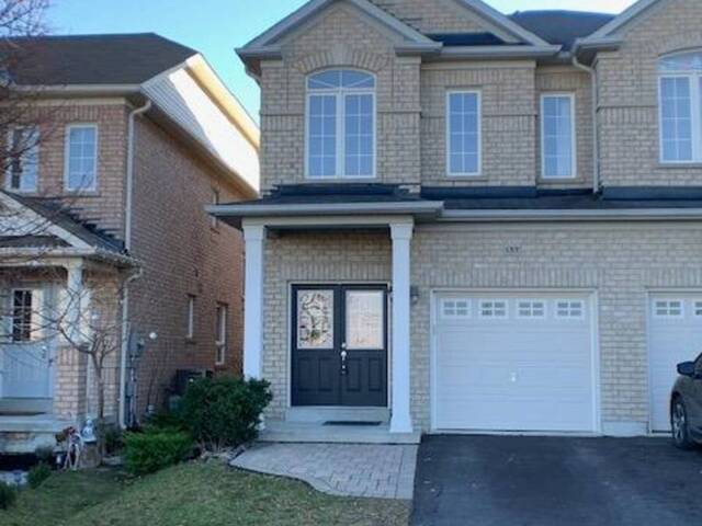 137 FOUR SEASONS CRESCENT Newmarket  Ontario