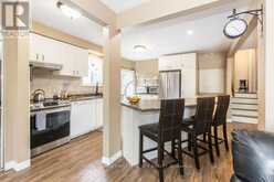 33 ROSLYN ROAD Barrie 