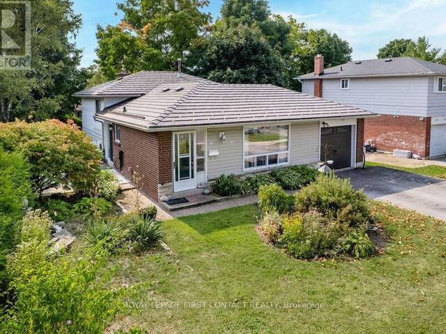 33 ROSLYN ROAD Barrie Ontario