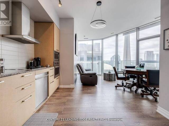 2907 - 12 YORK STREET Toronto Ontario