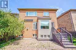 816 MILLARD STREET Whitchurch-Stouffville