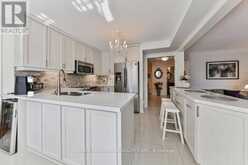 184 WARNER DRIVE Oakville