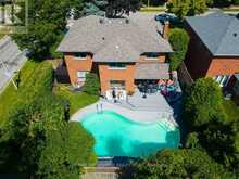 184 WARNER DRIVE Oakville