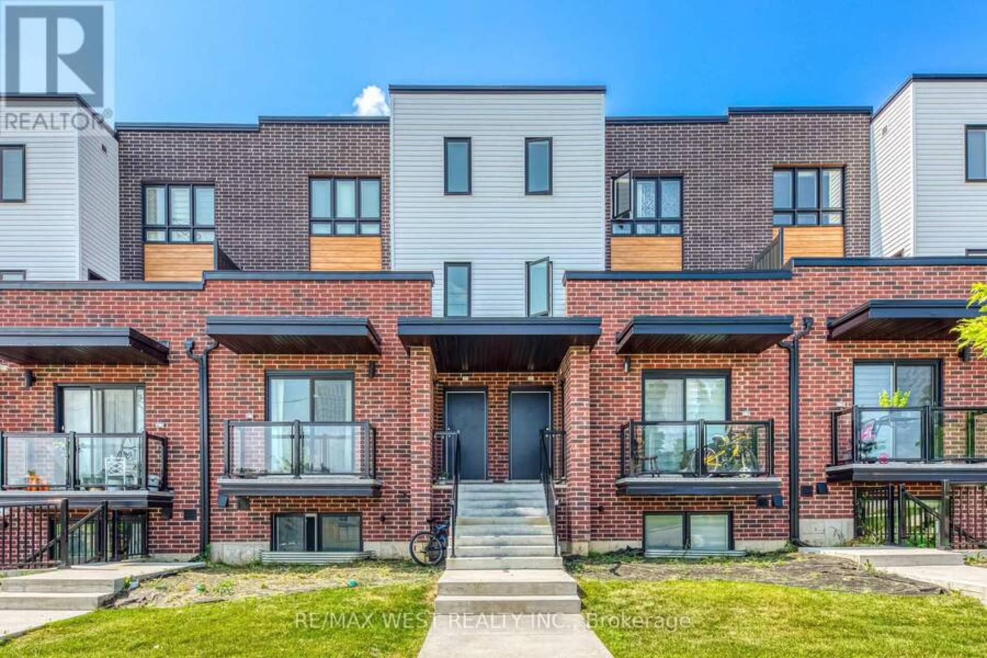 41 - 253 CHAPEL HILL DRIVE Kitchener