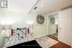 5 AILSA CRAIG COURT Toronto