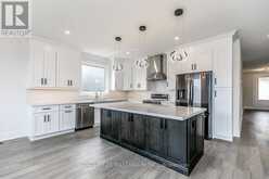 18 LAKESHORE ROAD Wasaga Beach