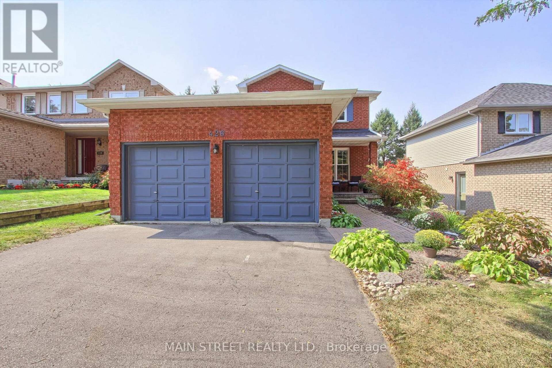 426 PICKERING CRESCENT Newmarket