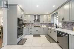 2 EBBY AVENUE Brampton 