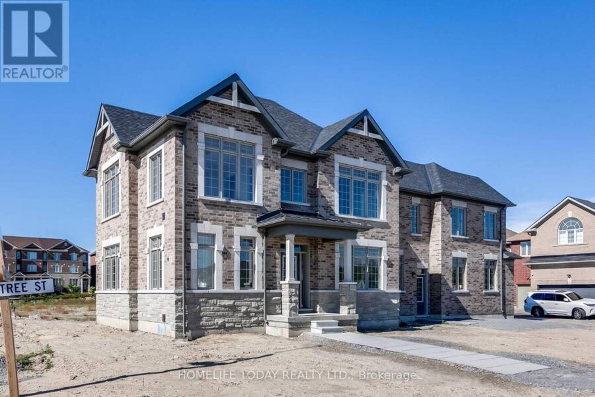 50 RUSTLE WOODS AVENUE Markham 