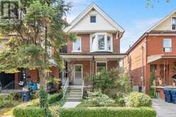 218 MONTROSE AVENUE Toronto