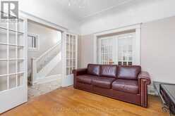 218 MONTROSE AVENUE Toronto