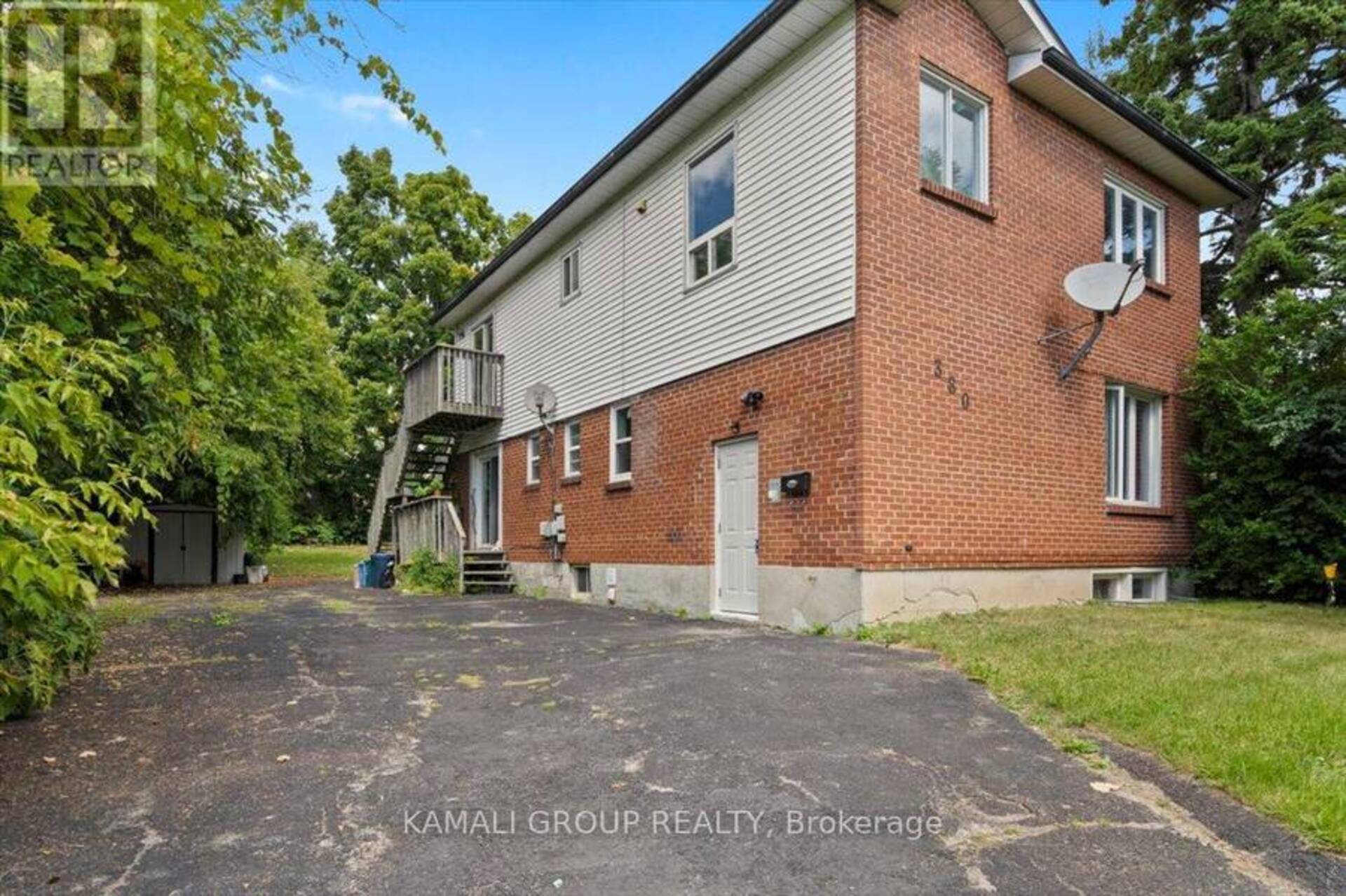 MAIN - 380 PHILLIP MURRAY AVENUE Oshawa 