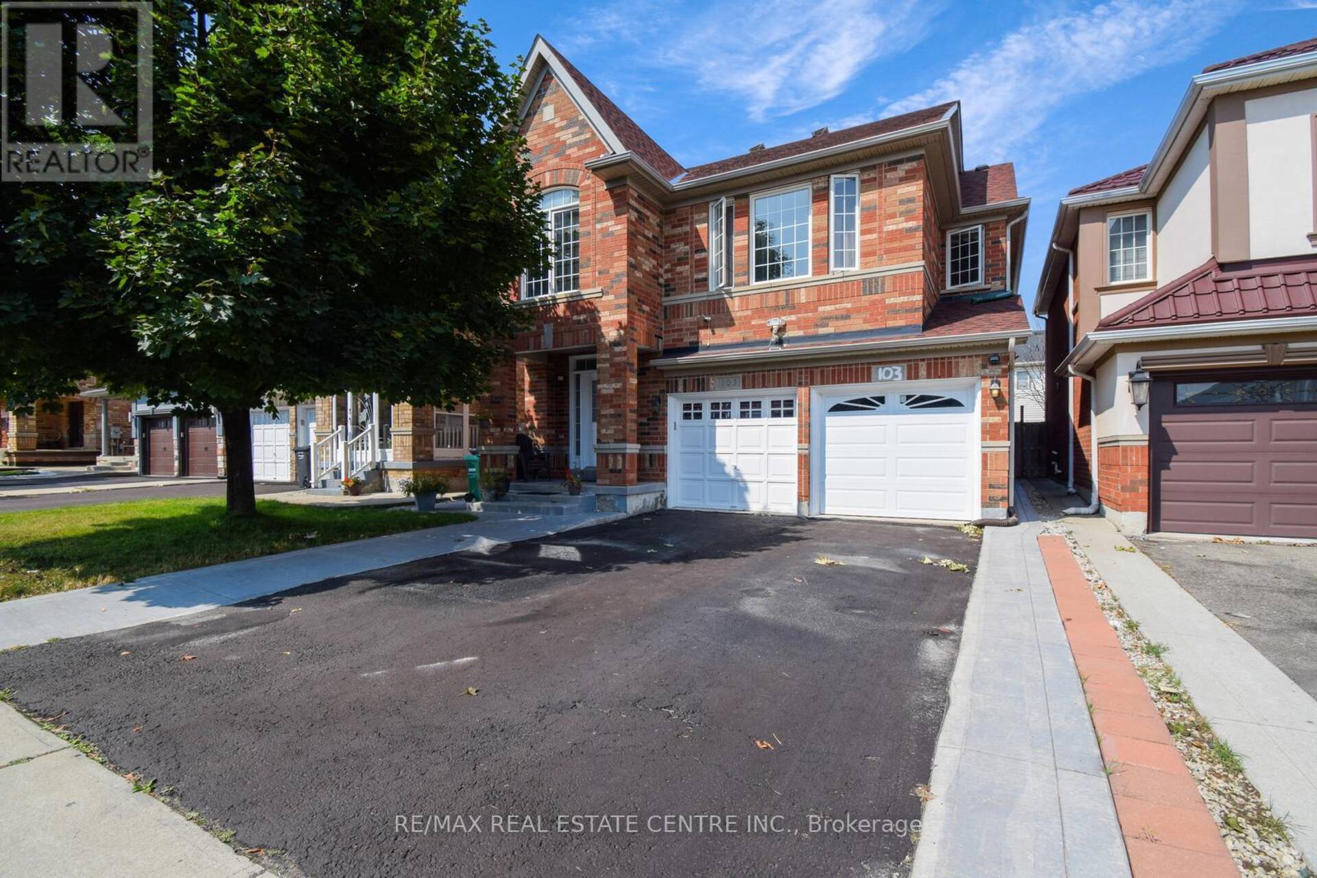 103 BOTAVIA DOWNS DRIVE Brampton 