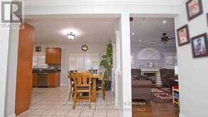 38 EIFFEL BOULEVARD Brampton 