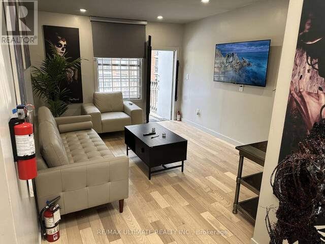 3RD FL1 - 282 QUEEN STREET W Toronto Ontario