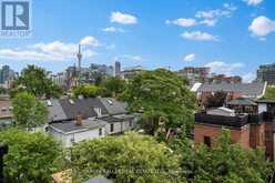 697 RICHMOND STREET W Toronto