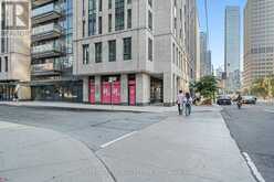 617 - 955 BAY STREET Toronto