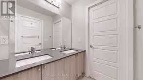 710 - 7 KENASTON GARDENS Toronto