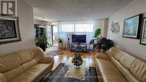 912 - 5 FRITH ROAD Toronto