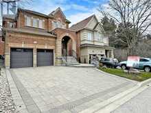 61 BUSH RIDGES AVENUE Richmond Hill 